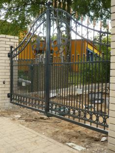 Polnische Zäune aus Metall - von beste-polnische-fenster. com