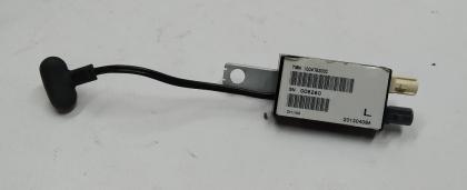 Verstärkerantenne FM2 - NA EU APAC links Tesla Model S Model S REST 1004793-0