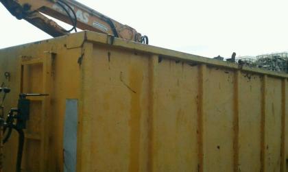 Abrollcontainer Container Mulde Absetzcontainer Abrollmulde mit Atlas-Ladekr