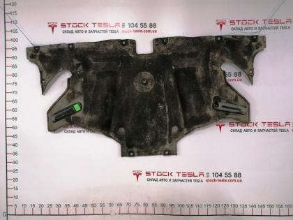 Hilfsrahmenschutz hinten Tesla Modell 3 1104313-00-B