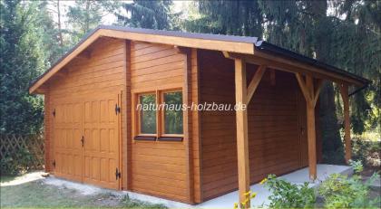 Individuelle Fertigung von Blockbohlengaragen in 50/70mm nordischer Blockbohle .