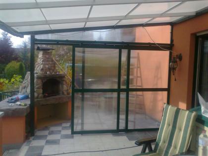 Aus Polen - von BLASK - Terrassenüberdachung aus Policarbinatplatten - alle Fa