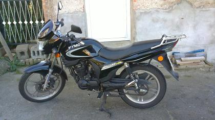 Kymco Pulsar 125 zu verkaufen TÜV NEU