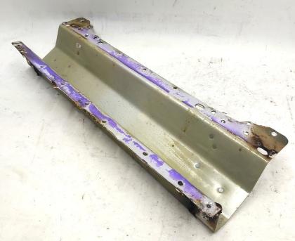 Karosserieblechverstärkung über Heckmotor quer unten Tesla Modell 3 1097163-S0-D