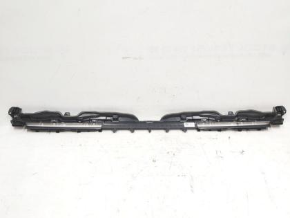 Frontscheibengrillhalterung Tesla Modell 3 1100574-00-H