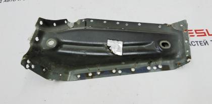 Holmverstärkung vorne rechts unten Tesla Modell 3 1075946-S0-A