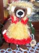 TEDDYBÄR mit Kleidchen Hut HANDARBEIT NEU