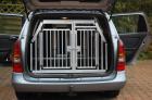 Top neuwertige handgefertigte große Alu Hundebox