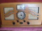 Retro Radio mit Uhr