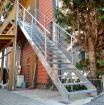 Metalltreppen aus Polen Treppen zum Garten Gelander Tore Zaun