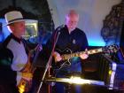 MUSIKER live erleben als One-Man-Band Alleinunterhalter im Duo oder als Trio