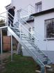 Metalltreppen aus Polen Metallzaune und Tore als auch Massivholztreppen